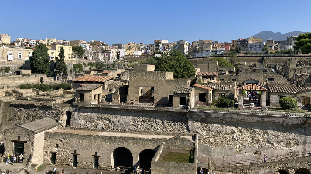 Herculaneum, utgrävning vid kanten av den nya staden